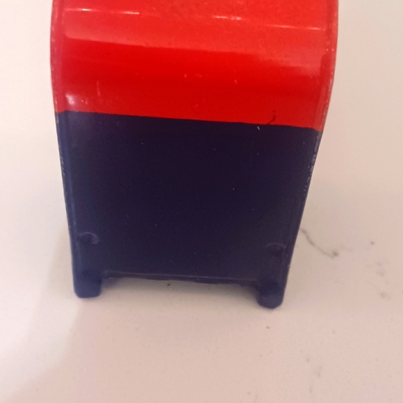 Vintage Mini U.S. Mailbox w/Key - Picture 4 of 7